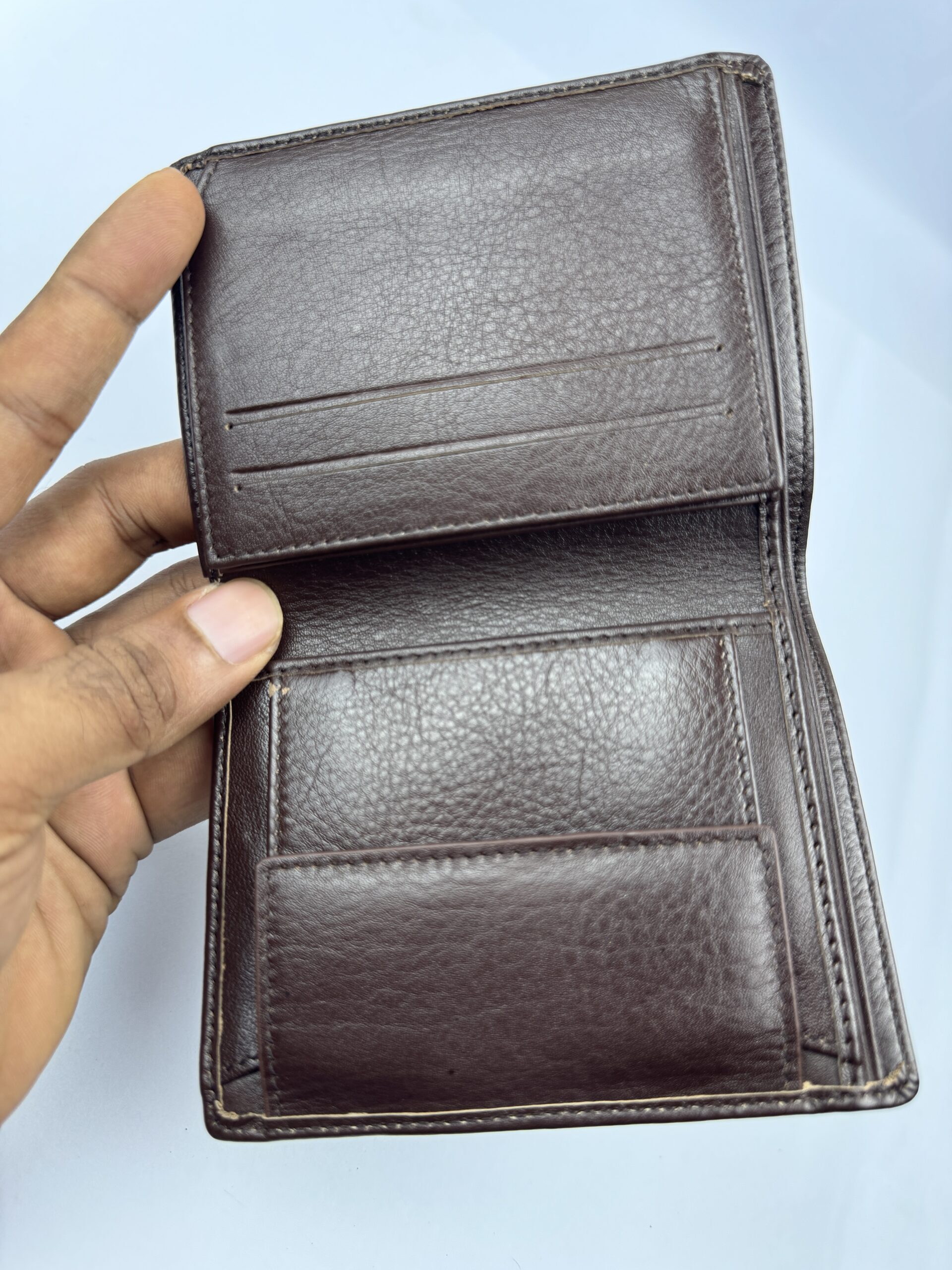 Manifiquo Chocolate Pebble-Grain Leather Bifold Wallet - Image 2