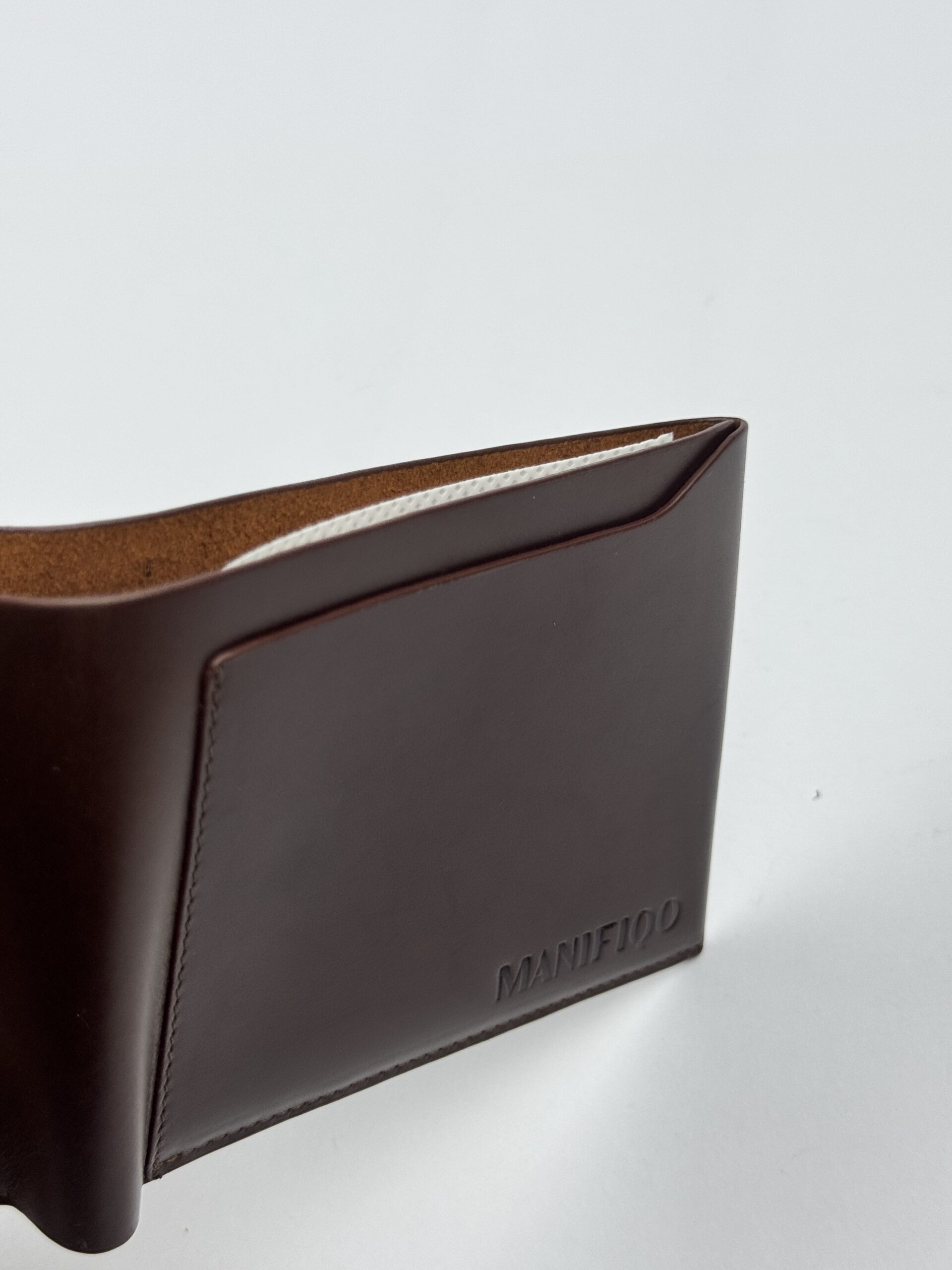 Manifiquo Premium Chocolate Leather Bi-Fold Wallet - Image 6